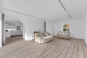 Photo 36- click for photo gallery